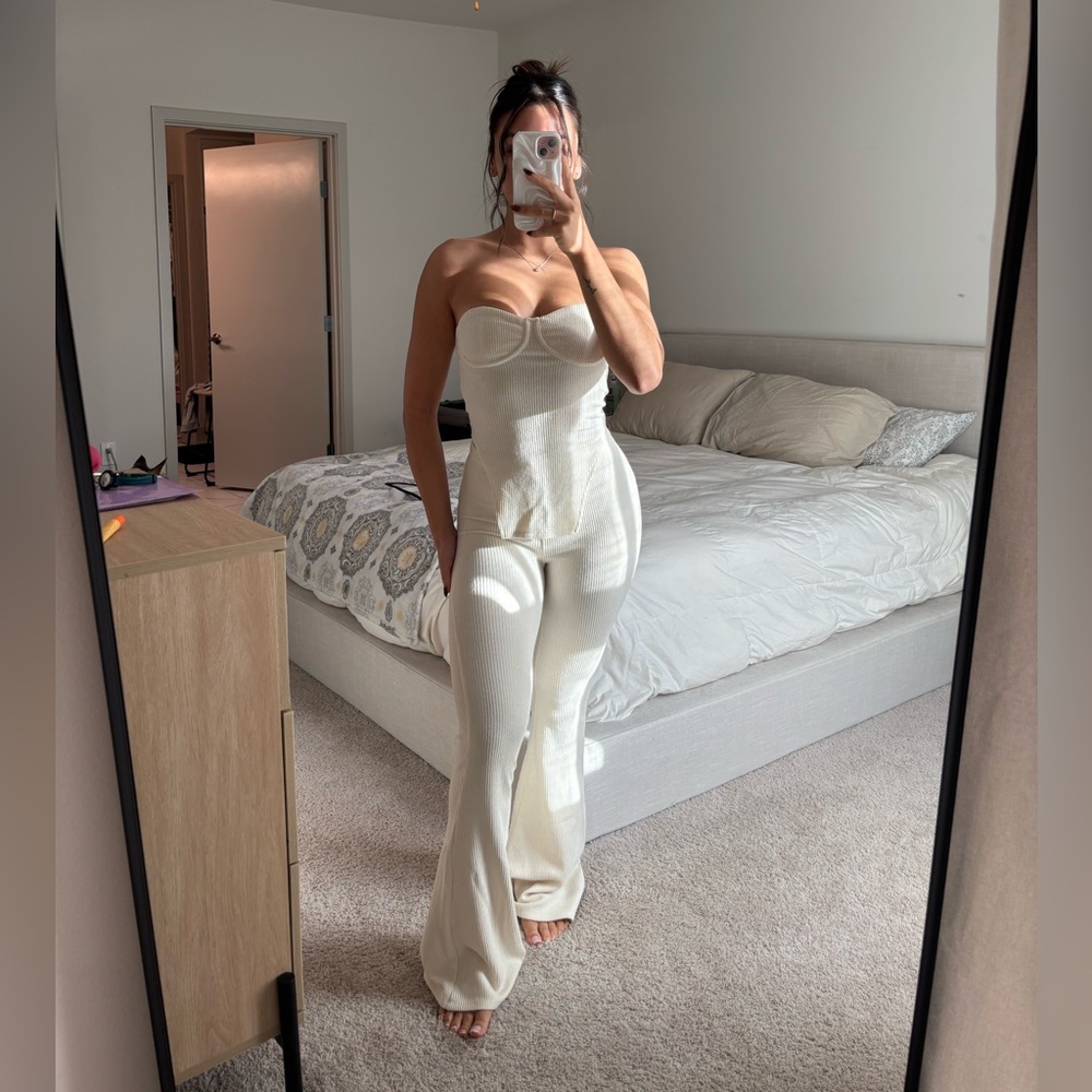 Fashion Nova Cream 2 piece set